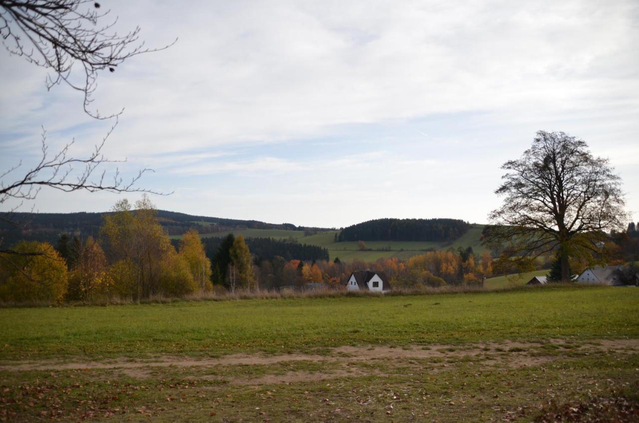 Gaudeamus 3* Milovy