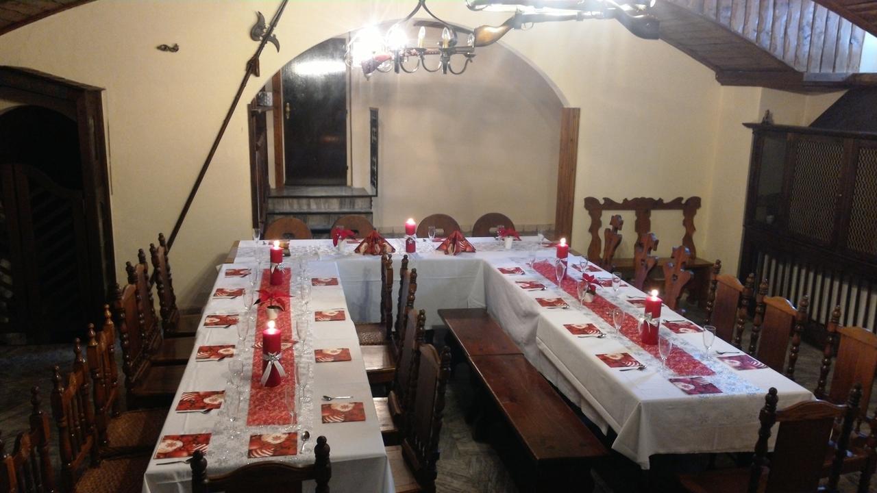Gaudeamus מלון Milovy